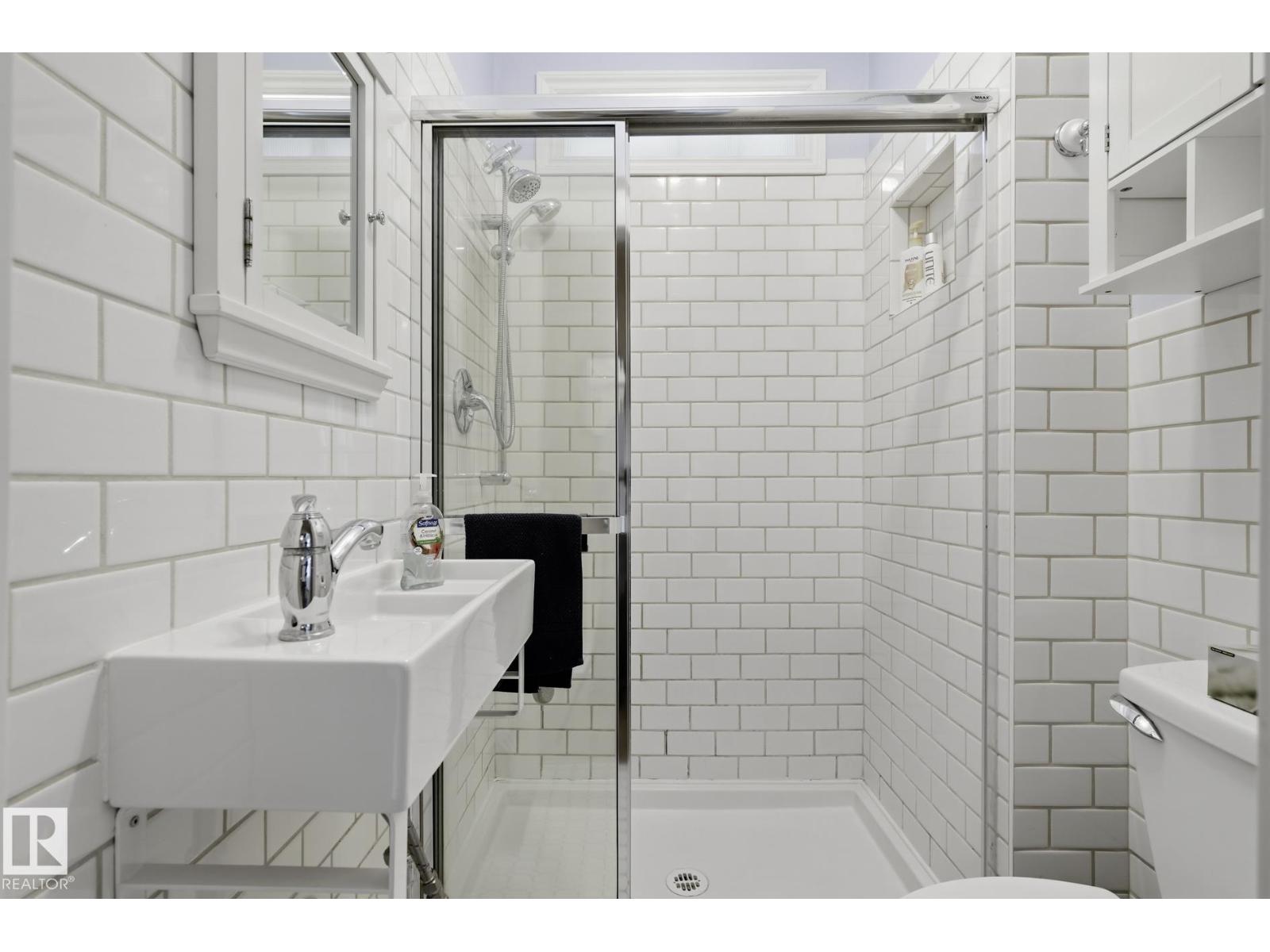 11254 95A ST NW - 26