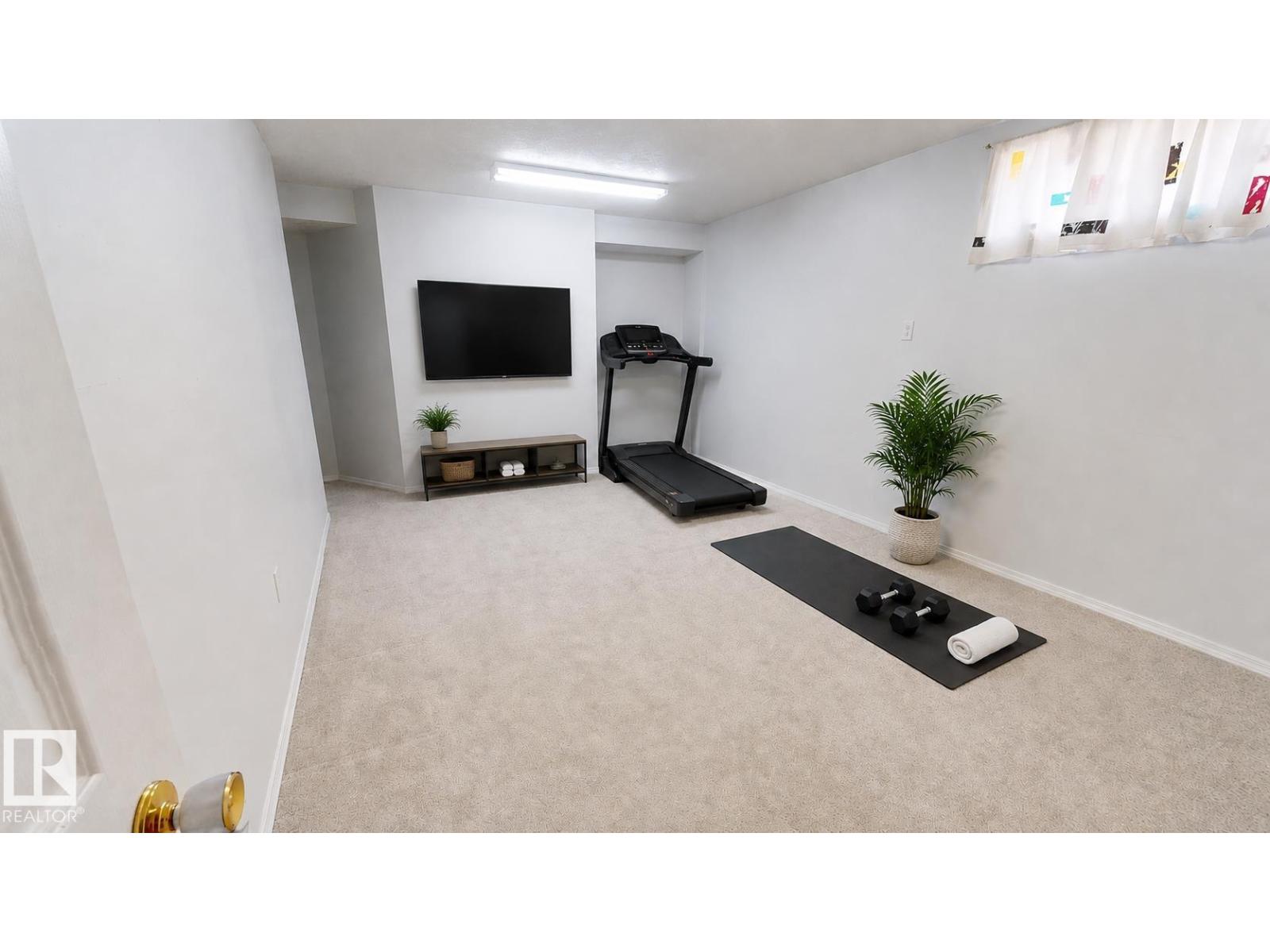 3703 131 AV NW - 23