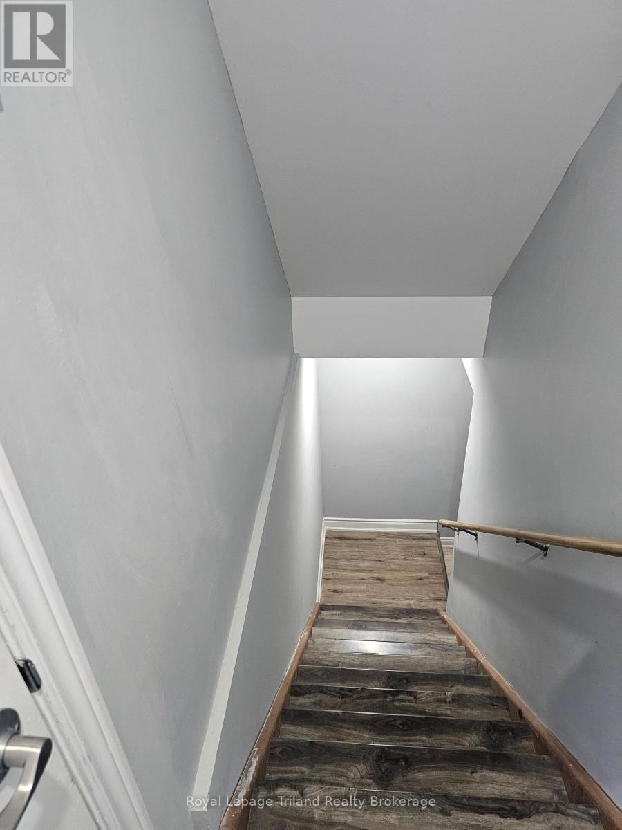 129 PASSCHENDAELE STREET - 28