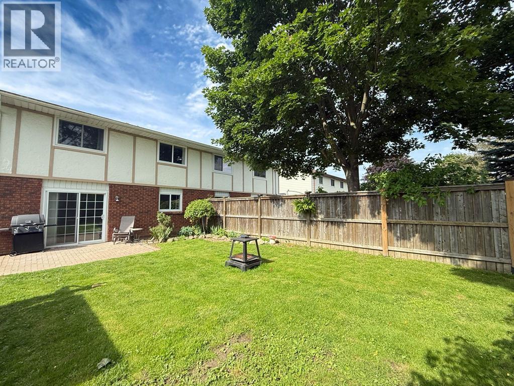 2623 KAYMAR CRESCENT - 20