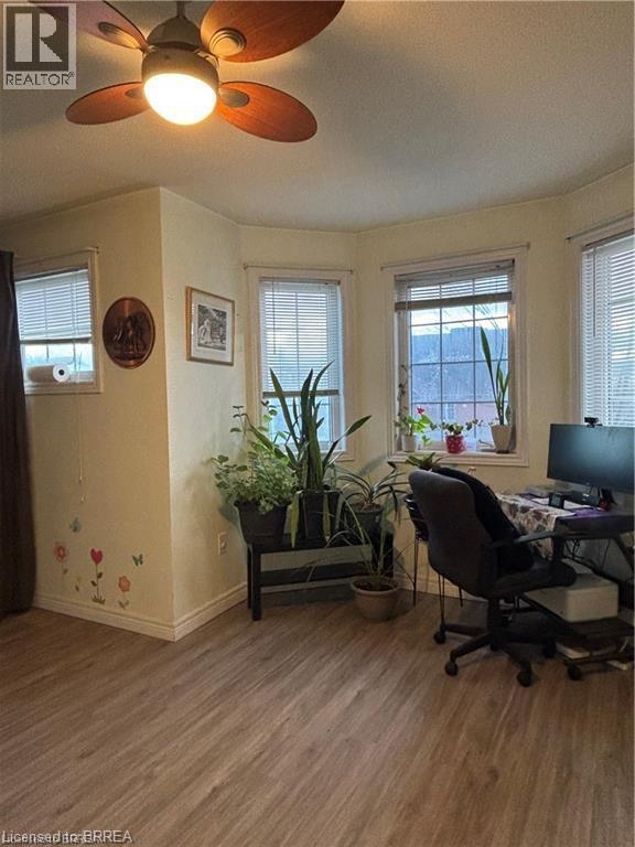 252 BERRY Street - 12