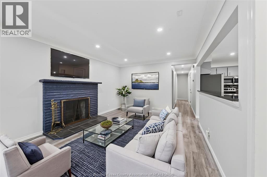 305 EDGEWATER BOULEVARD - 6
