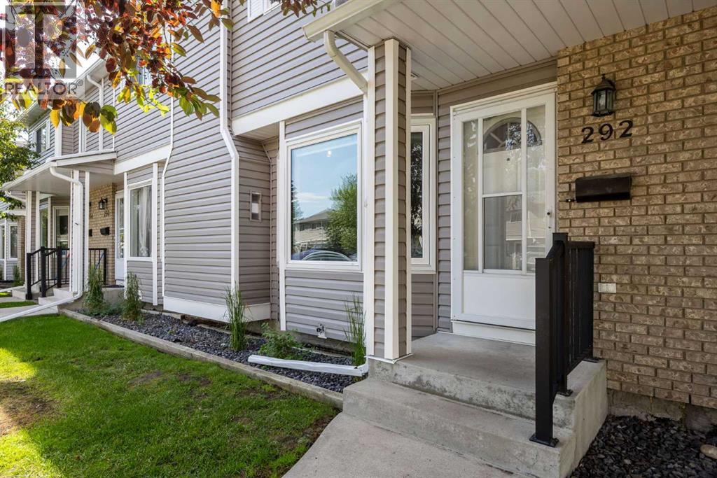 292 Cedarwood Park SW - photo 3