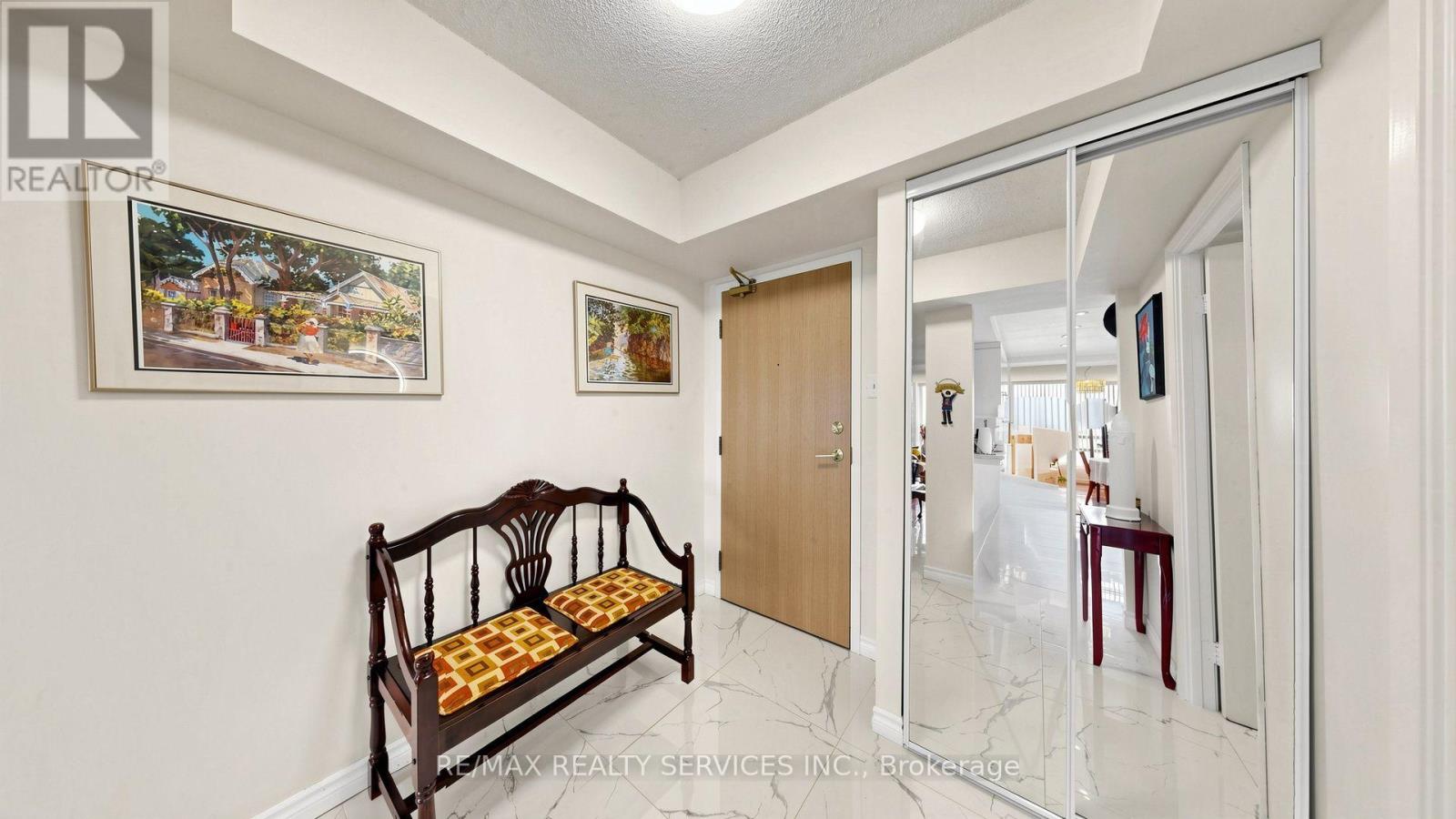 #508 330 MILL STREET S - 34
