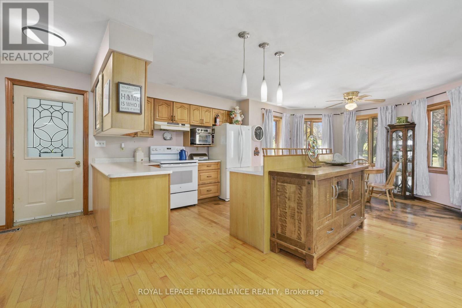 11834 3RD LINE ROAD - 10