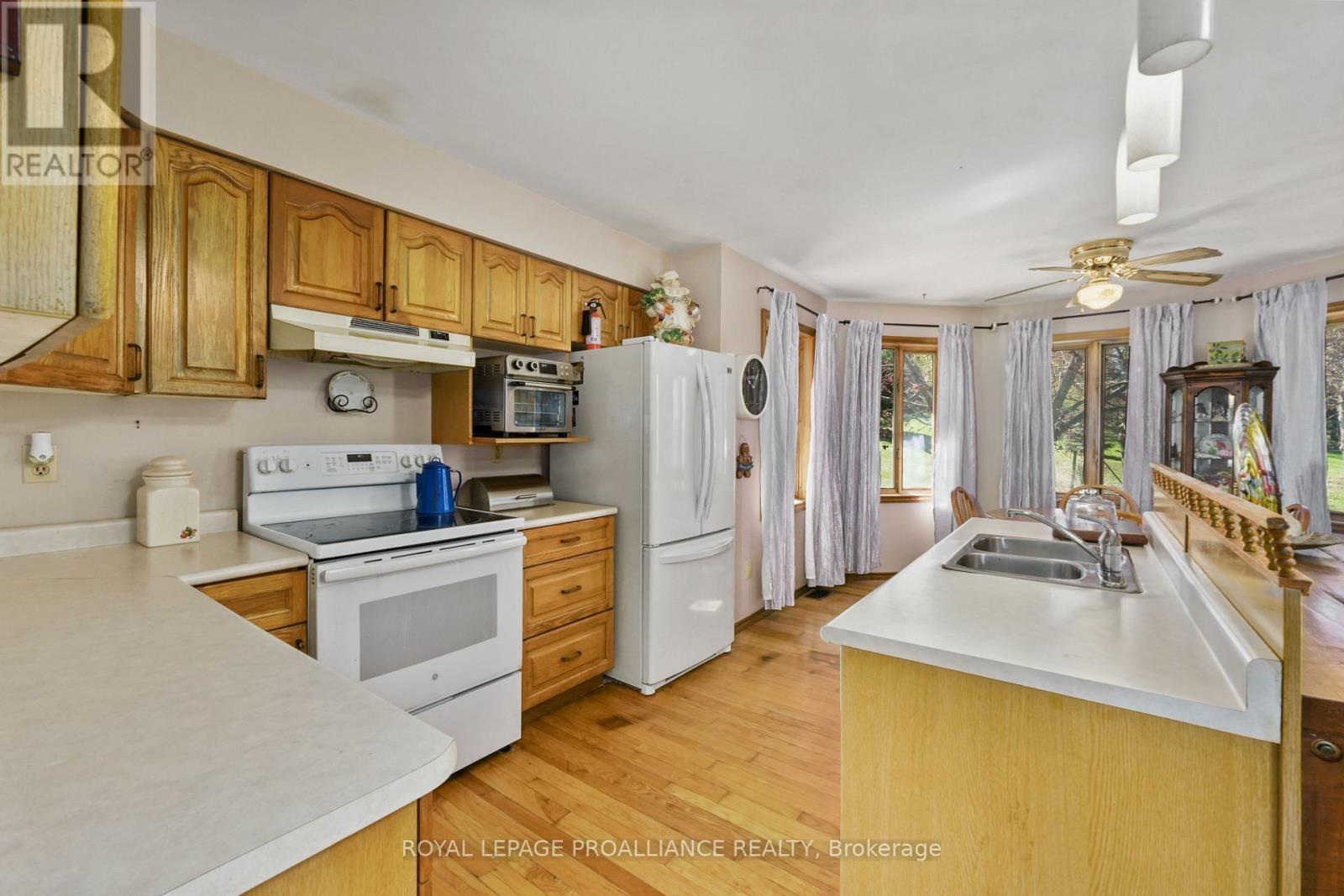 11834 3RD LINE ROAD - 11
