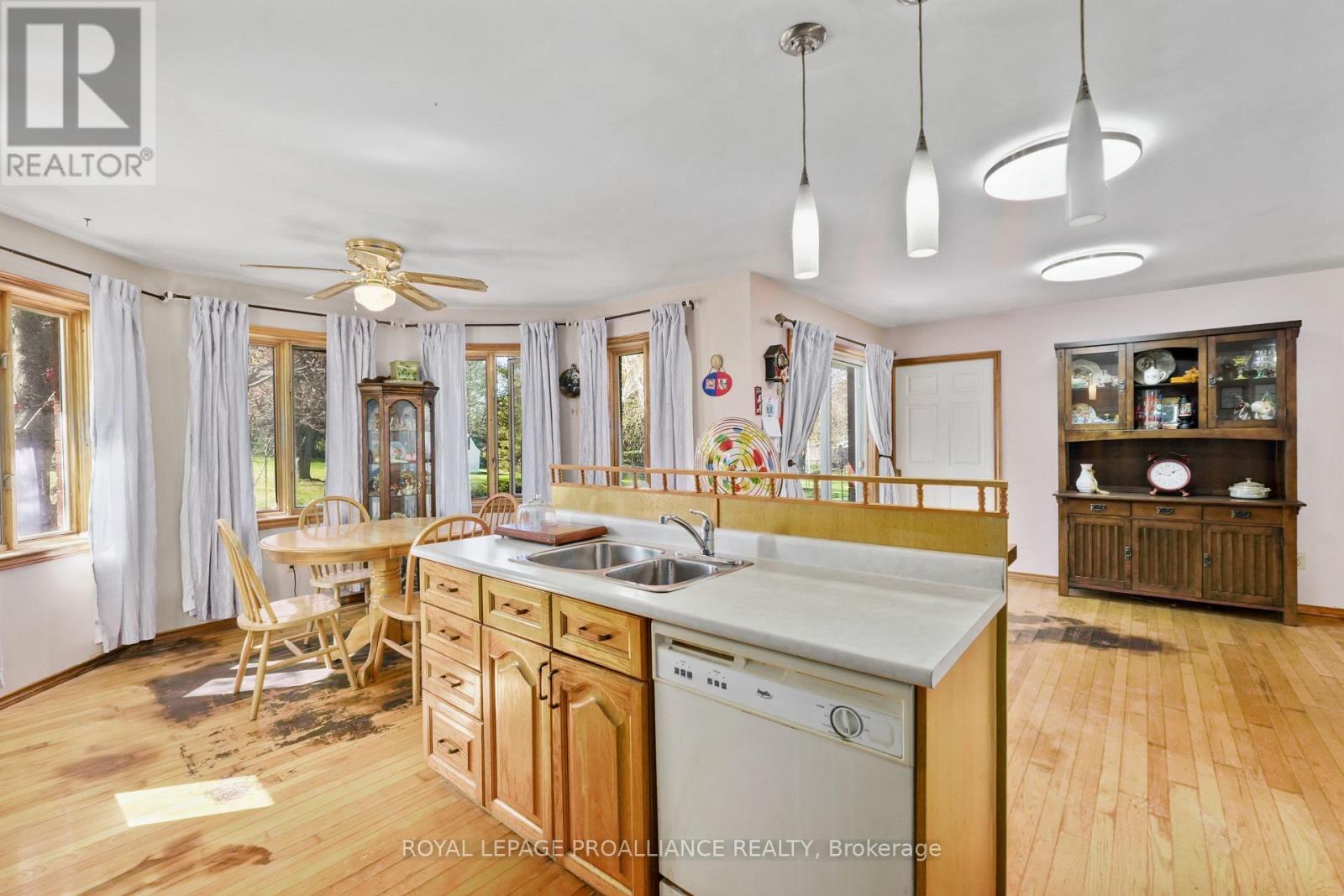 11834 3RD LINE ROAD - 12