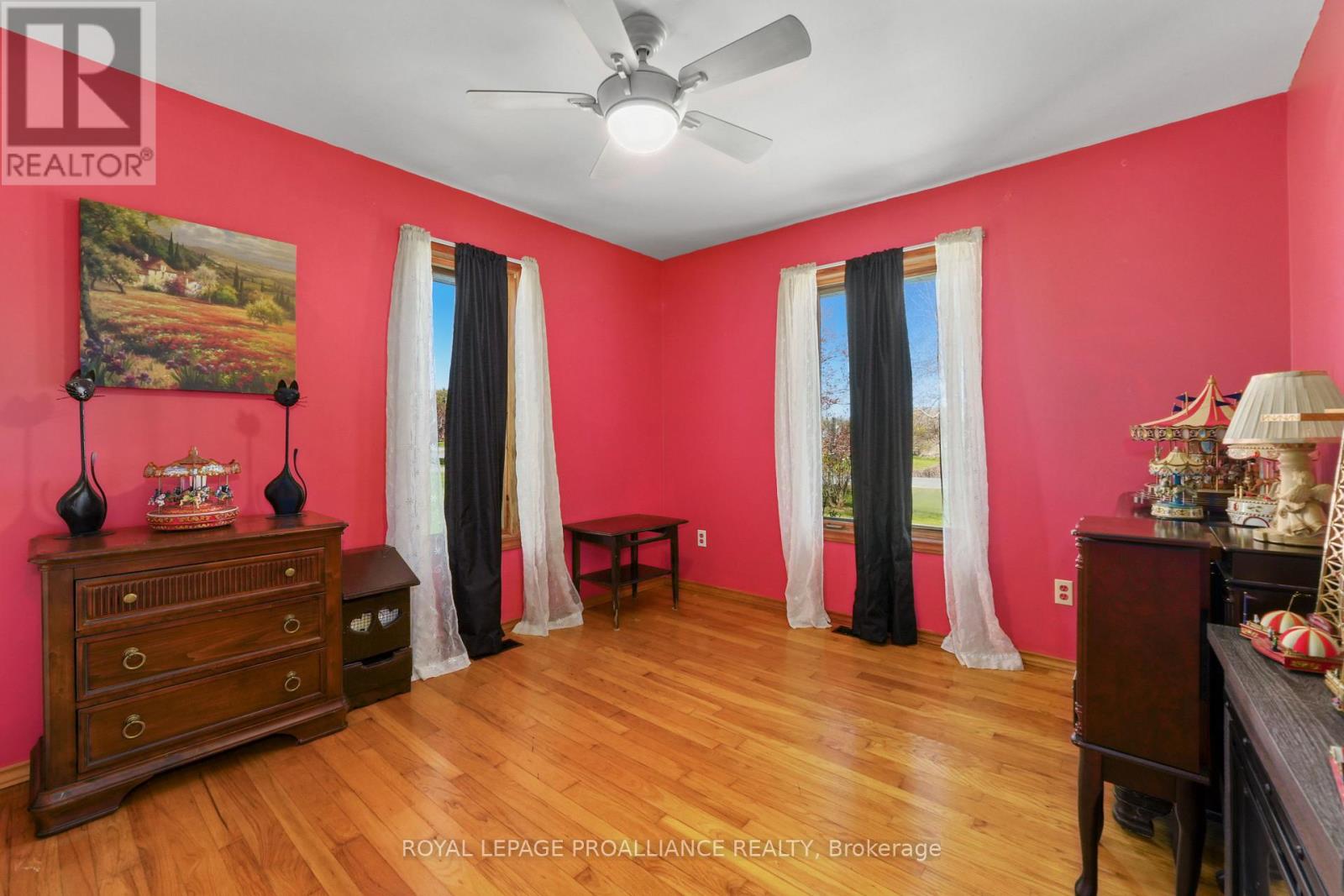 11834 3RD LINE ROAD - 17