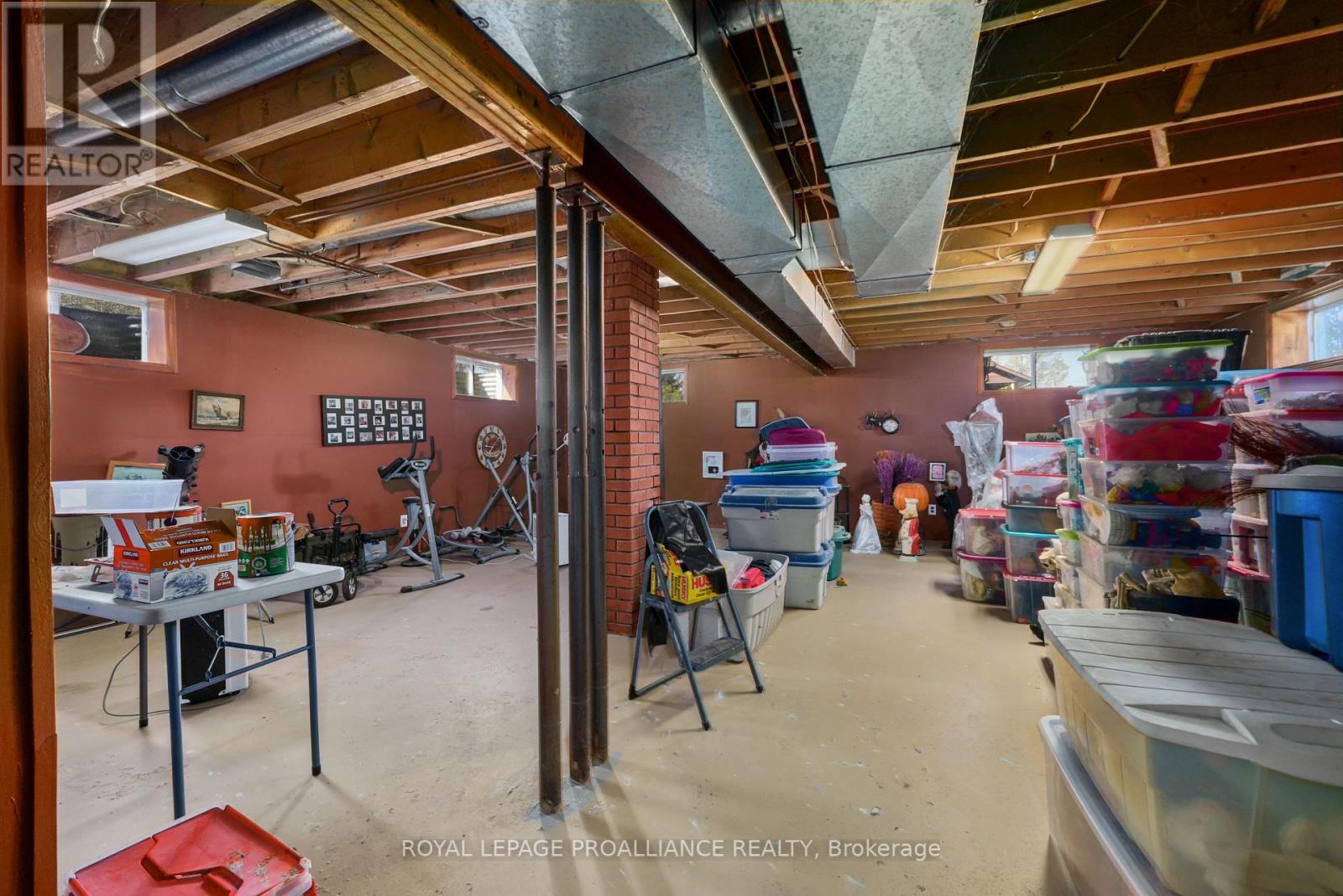 11834 3RD LINE ROAD - 23