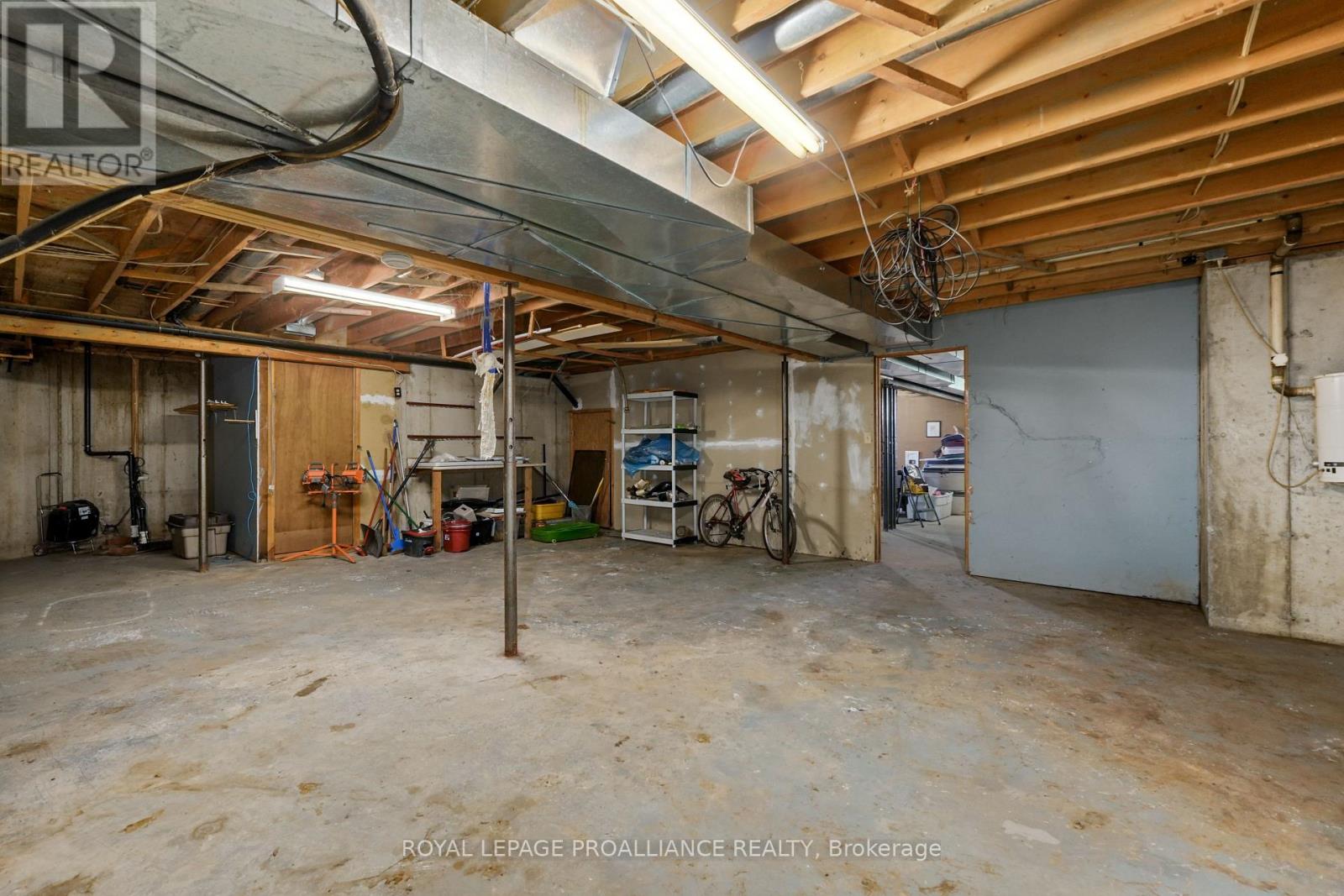 11834 3RD LINE ROAD - 25