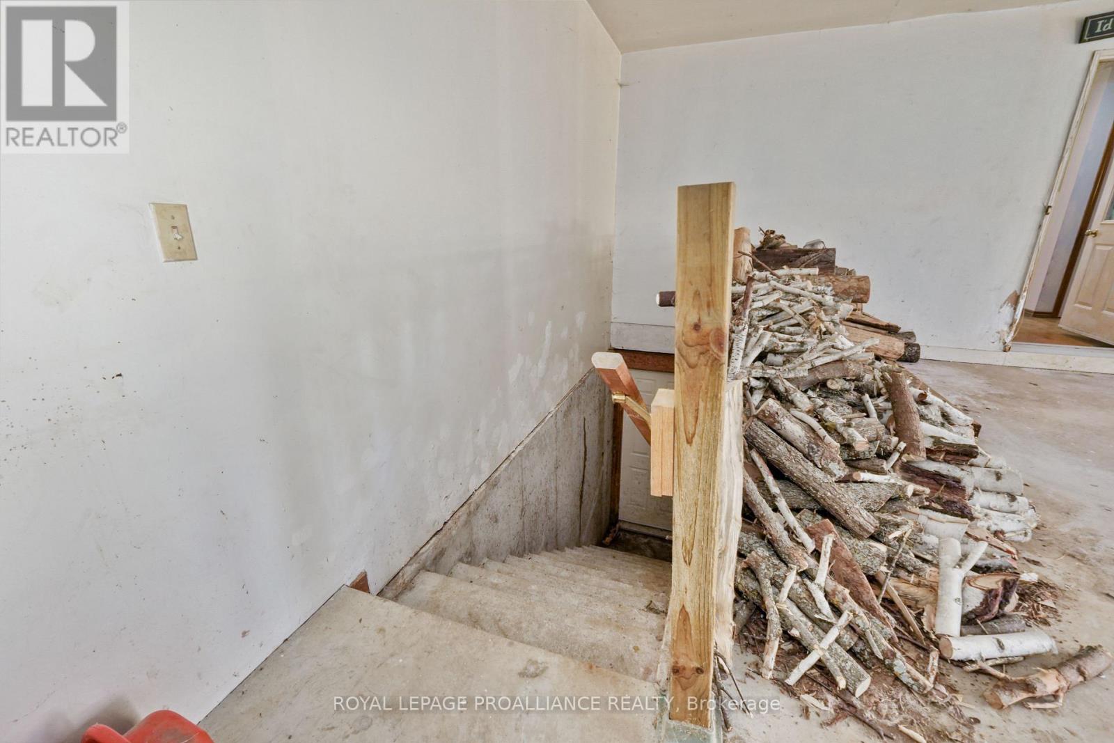 11834 3RD LINE ROAD - 26