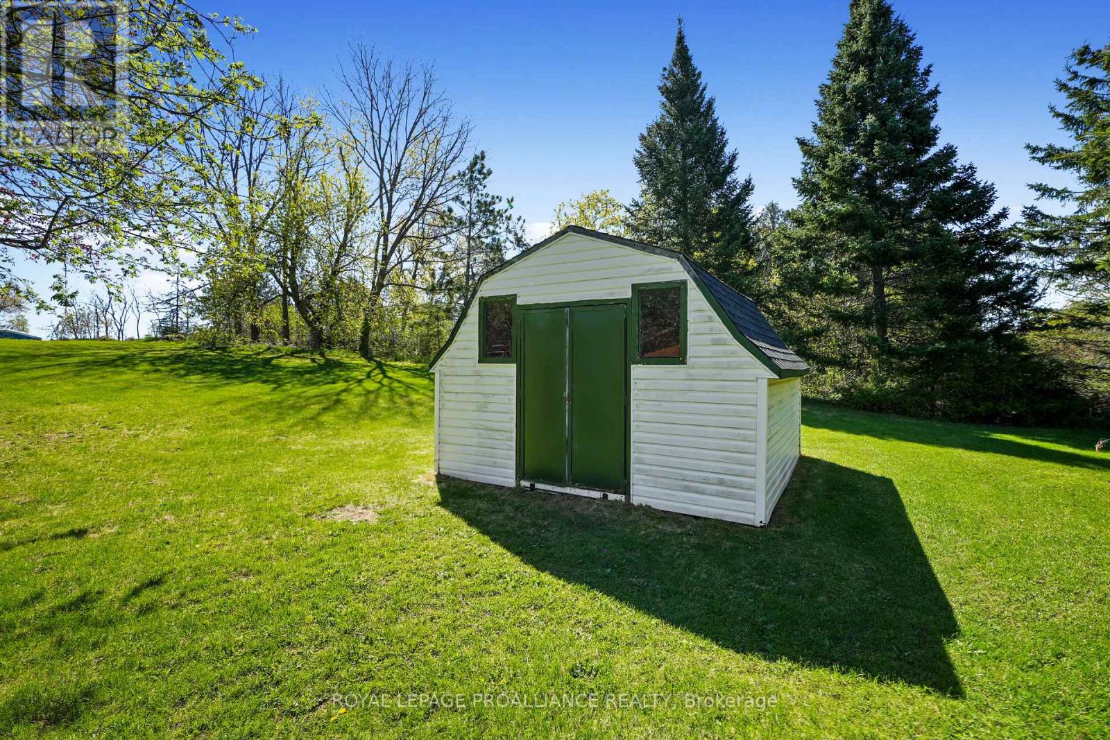 11834 3RD LINE ROAD - 32