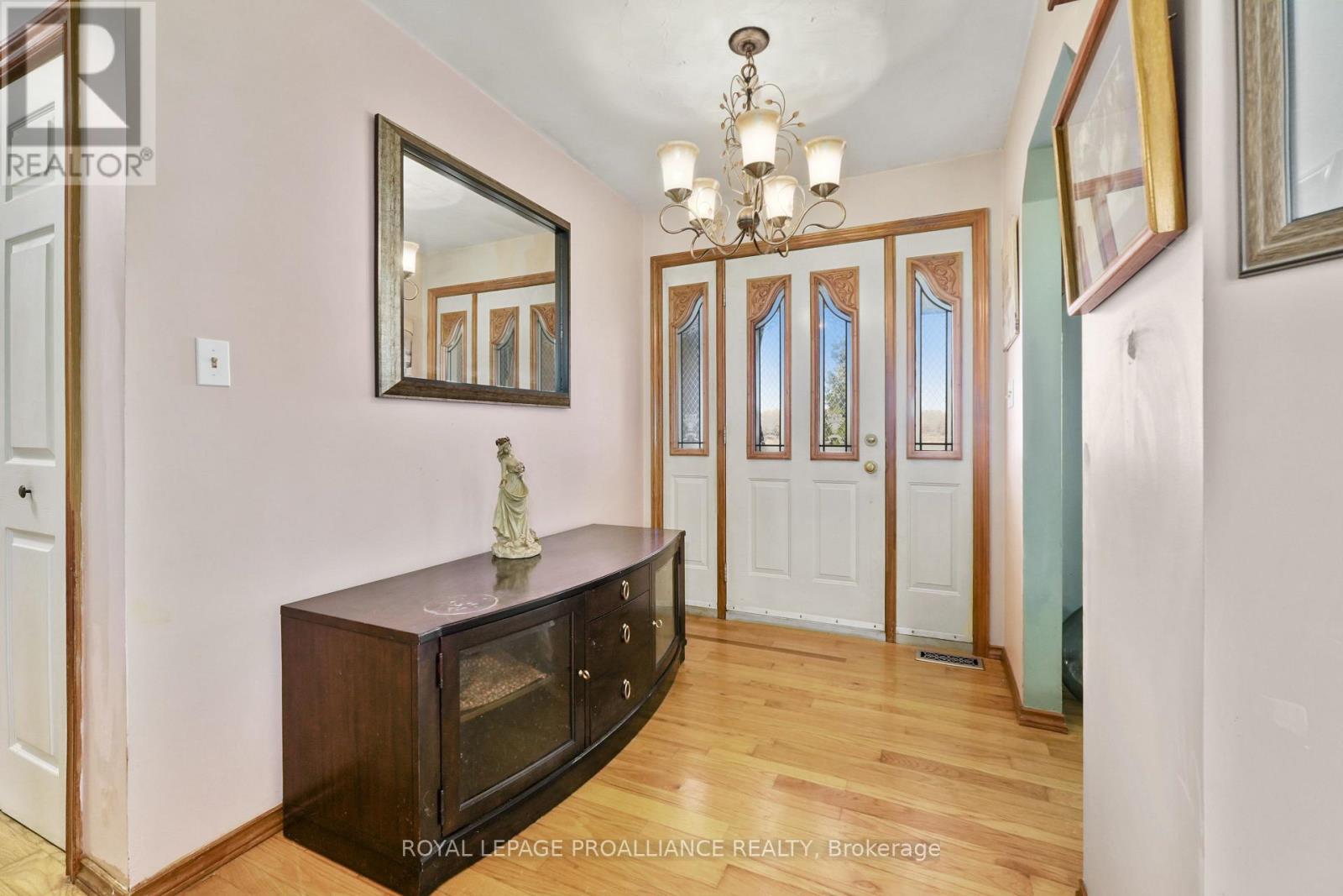 11834 3RD LINE ROAD - 4