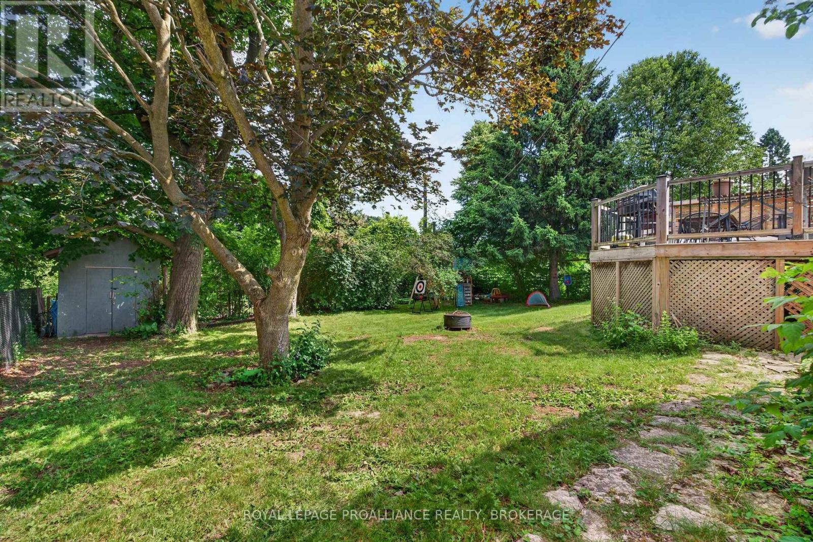 27 ELIZABETH AVENUE - 28