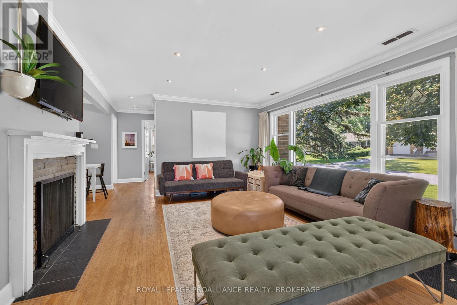 27 ELIZABETH AVENUE - Image 5