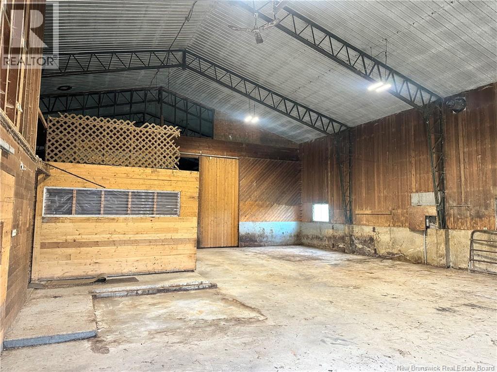 Photo 10 of 22