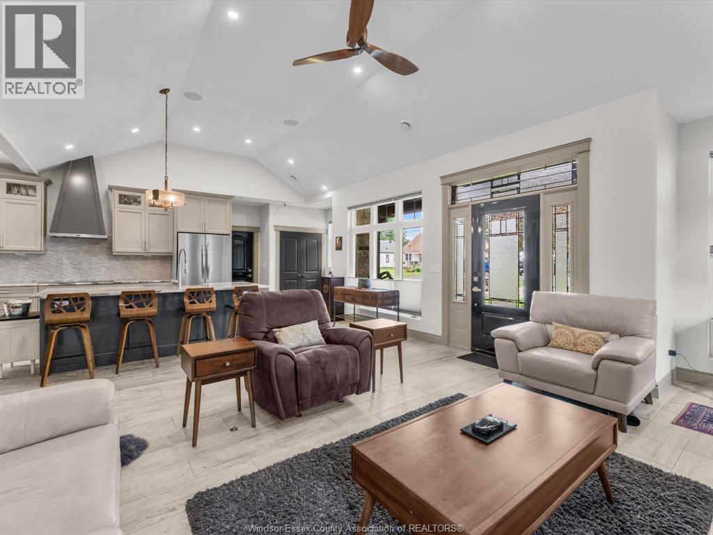 1310 Poisson STREET - 11