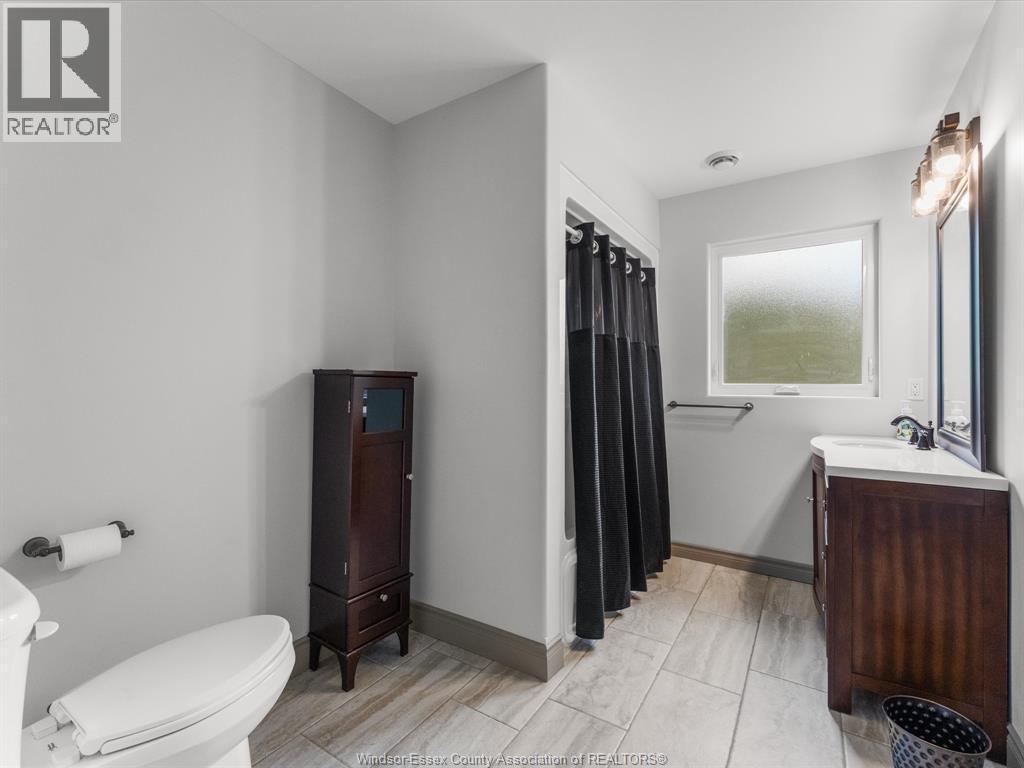 1310 Poisson STREET - 31
