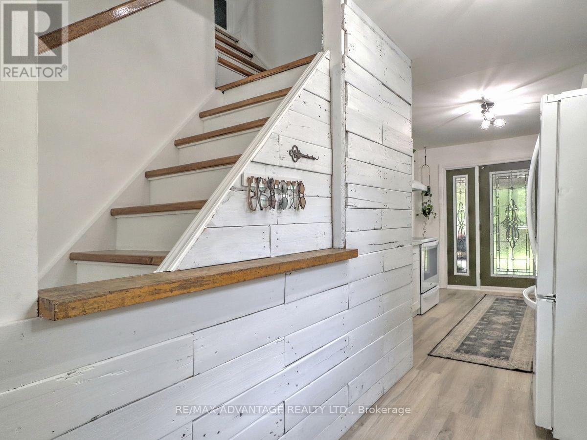 272 ELGIN STREET - 17