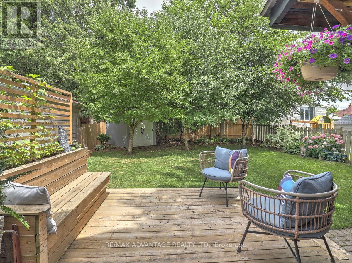 272 ELGIN STREET - 39