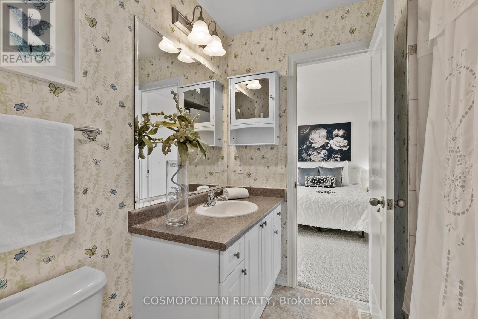 4359 CHEMONDA STREET - Image 19
