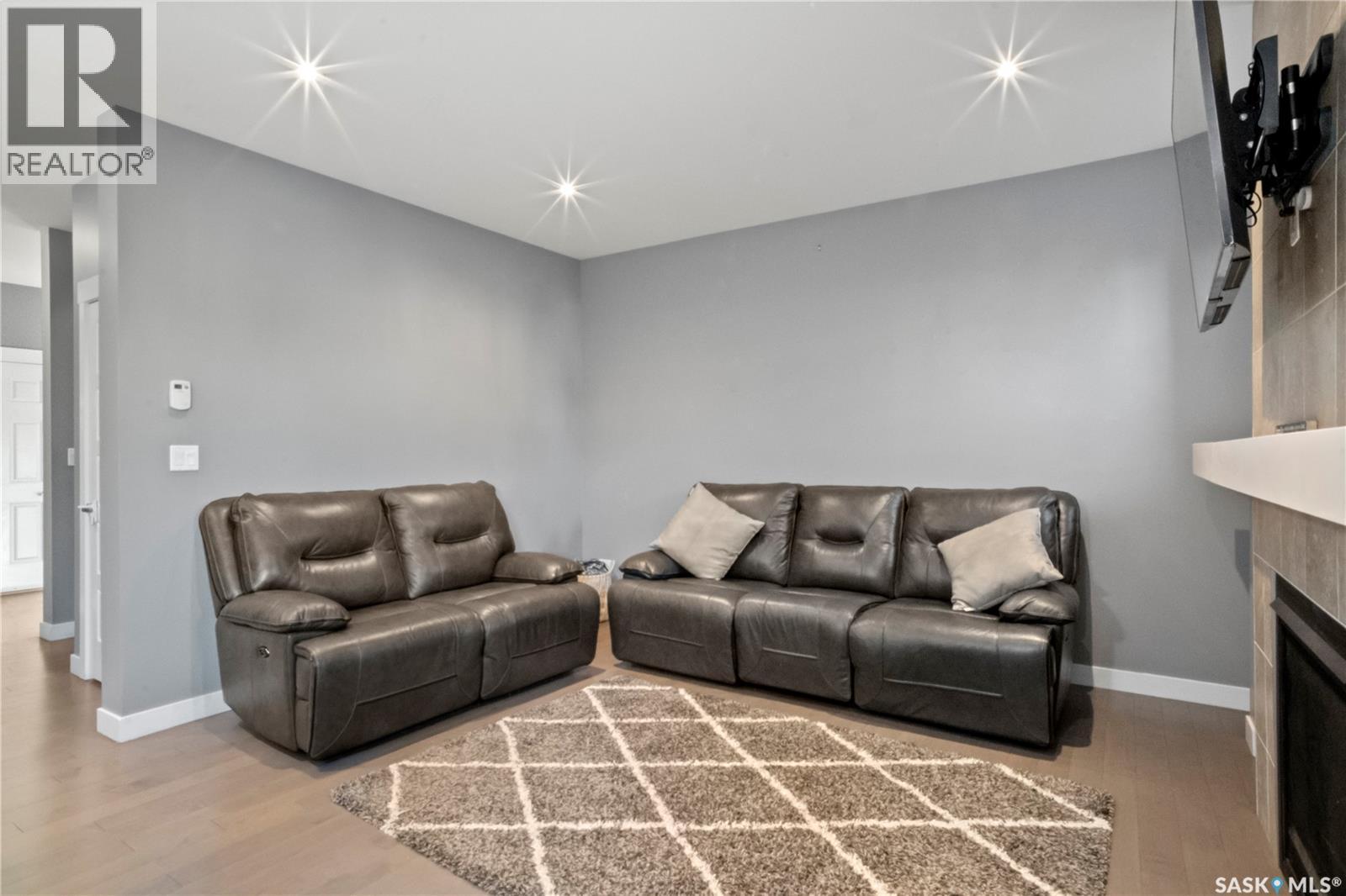5433 Green Alder WAY E - 11