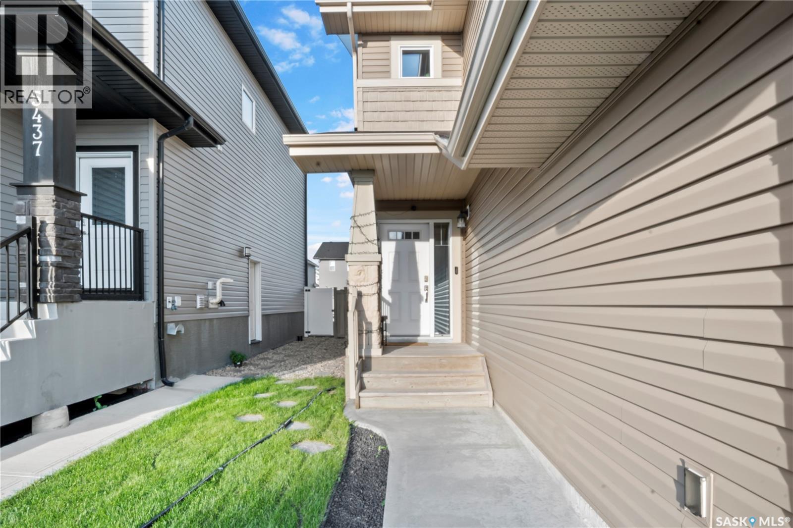 5433 Green Alder WAY E - 5