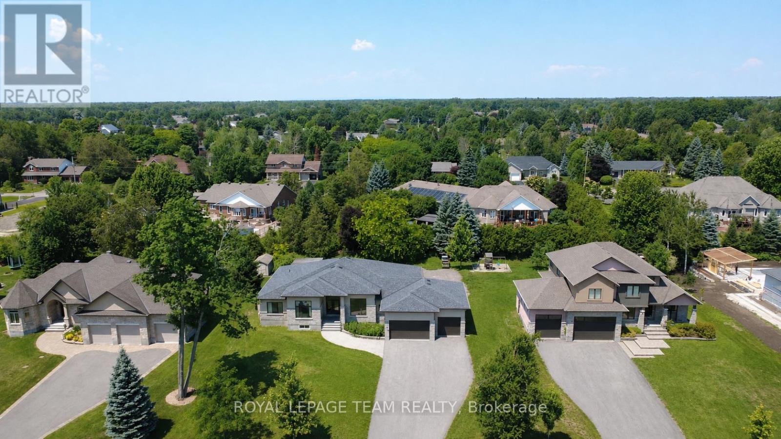 6 Bed, 5 Bath House for Sale in Ottawa – 1801 CEDARLAKES WAY, Ottawa – MLS# X13547812 - Image 46