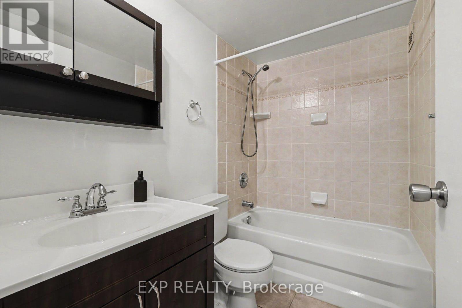 #103 1505 BASELINE ROAD - 19