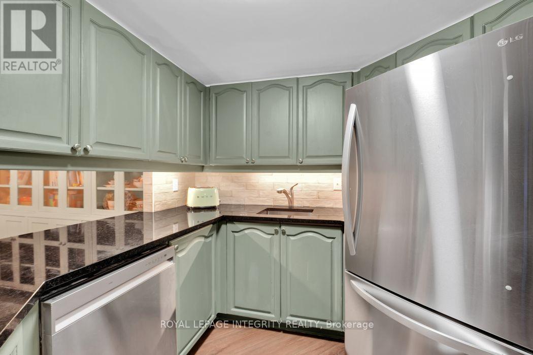 1403 – 3105 CARLING AVENUE, Ottawa. Luxury613. By Peter Sagos - Image 14