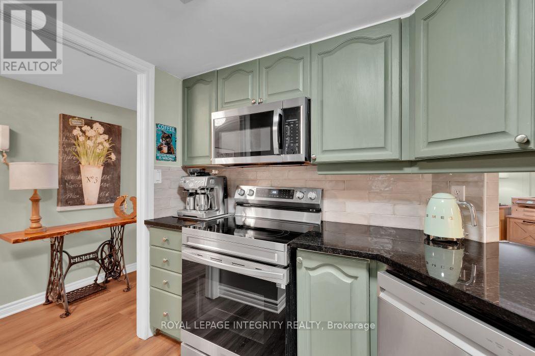 1403 – 3105 CARLING AVENUE, Ottawa. Luxury613. By Peter Sagos - Image 16