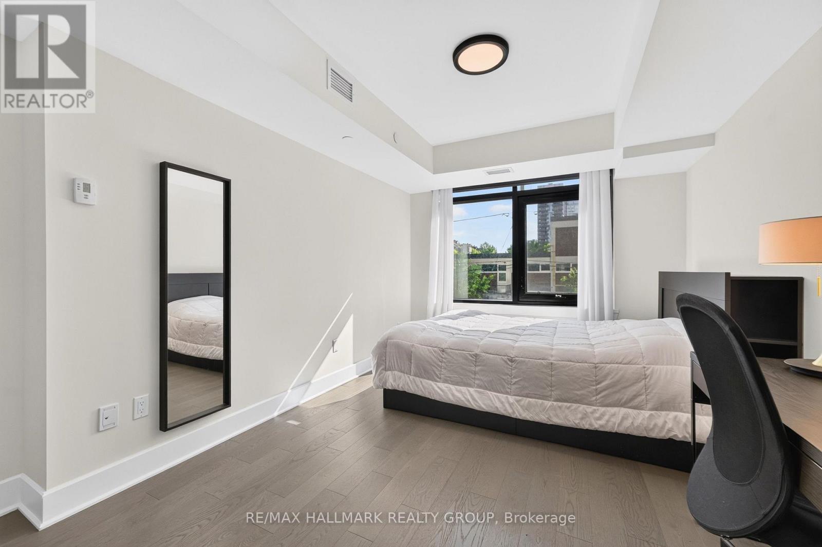 1 Bath Apartment for Sale in Ottawa – 201 – 255 BAY STREET, Ottawa – MLS# X13548004 - Image 23