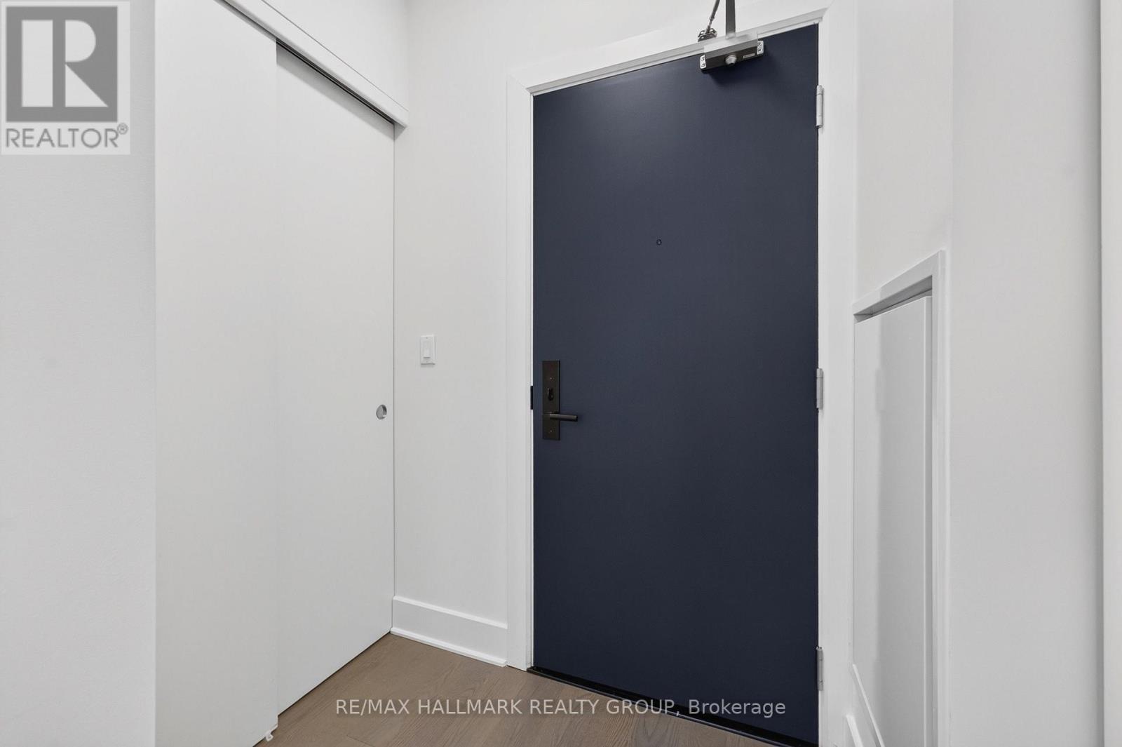 1 Bath Apartment for Sale in Ottawa – 201 – 255 BAY STREET, Ottawa – MLS# X13548004 - Image 7