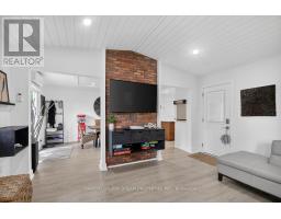 1049 Crotch Lake Trail, Frontenac, ON K0H1B0 Photo 11
