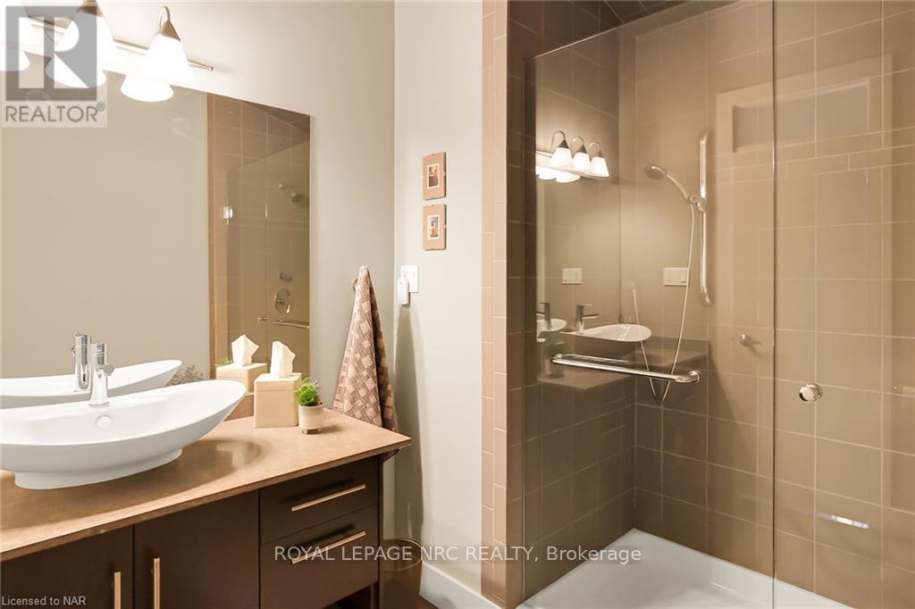 16 SPRING GARDEN BOULEVARD - 24