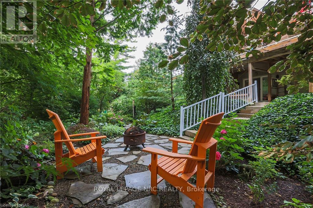 16 SPRING GARDEN BOULEVARD - 37