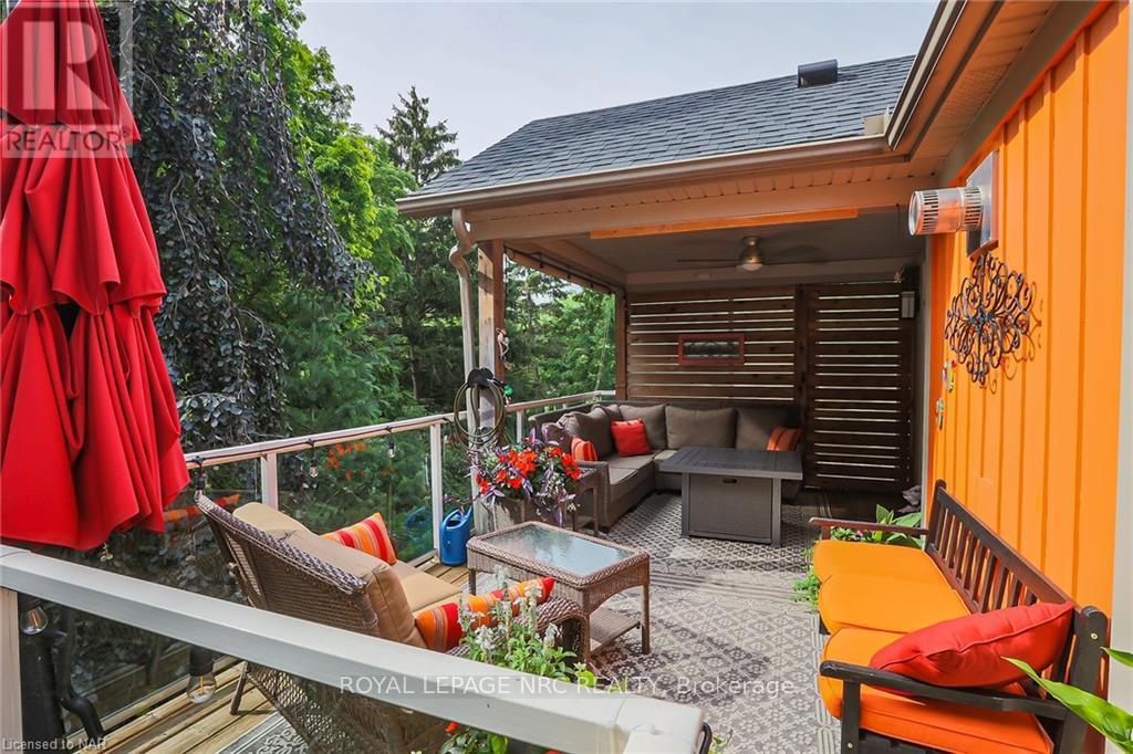 16 SPRING GARDEN BOULEVARD - 46