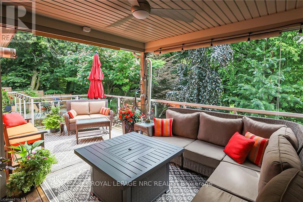 16 SPRING GARDEN BOULEVARD - 47