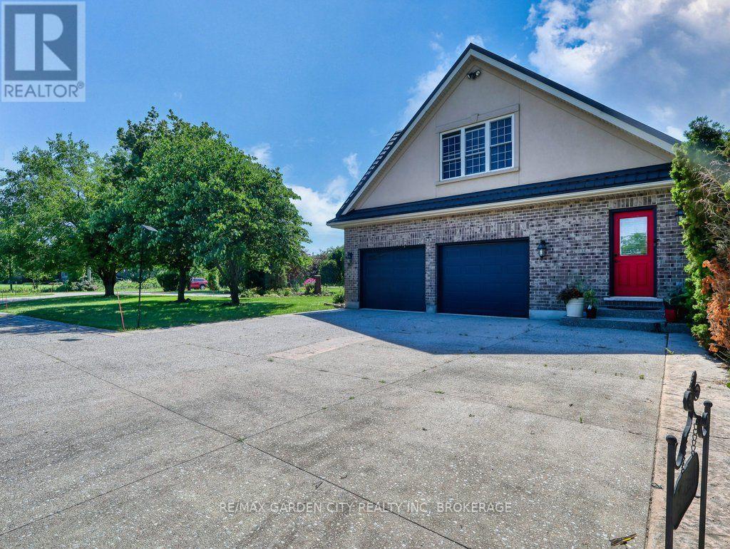 3297 TALLMAN DRIVE - 17