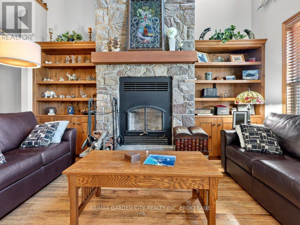 3297 TALLMAN DRIVE - 22
