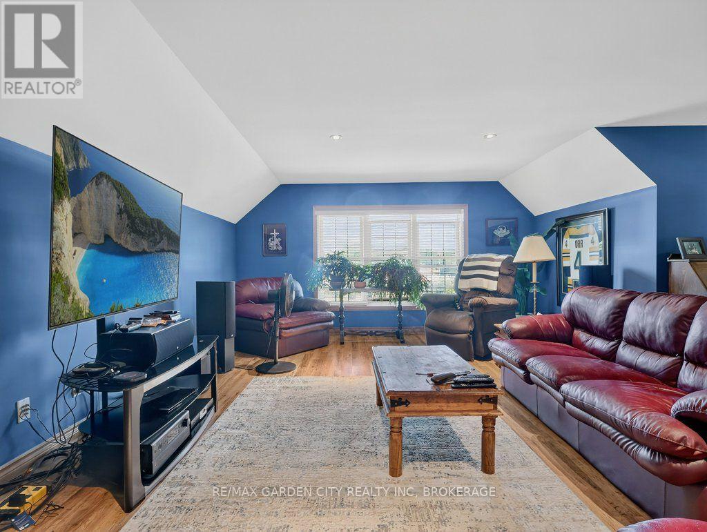 3297 TALLMAN DRIVE - 34
