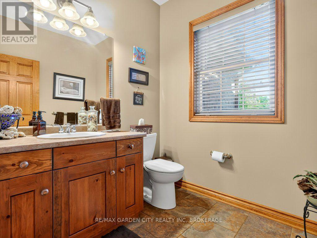 3297 TALLMAN DRIVE - 42