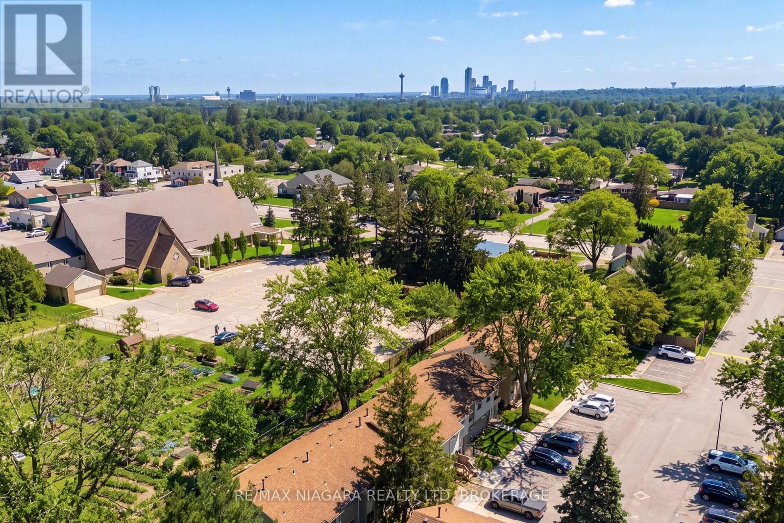 #77 6767 THOROLD STONE ROAD - 25