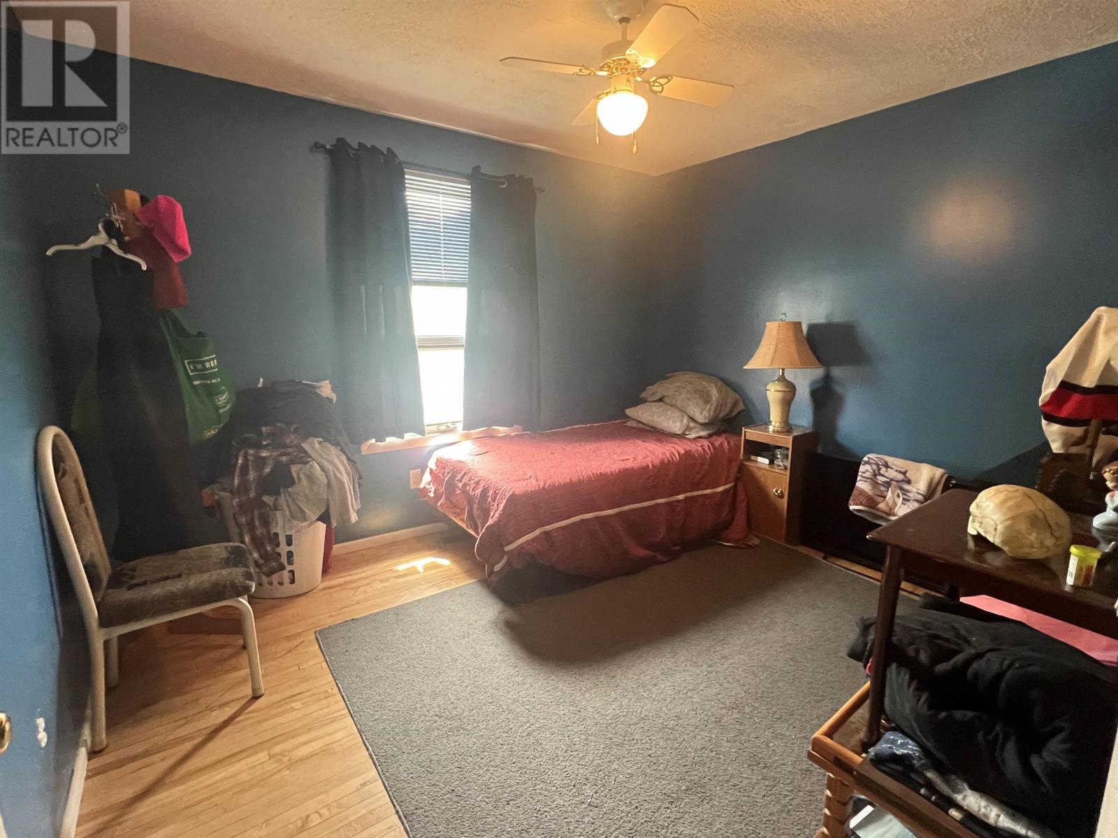 101 Pine CRES - 11
