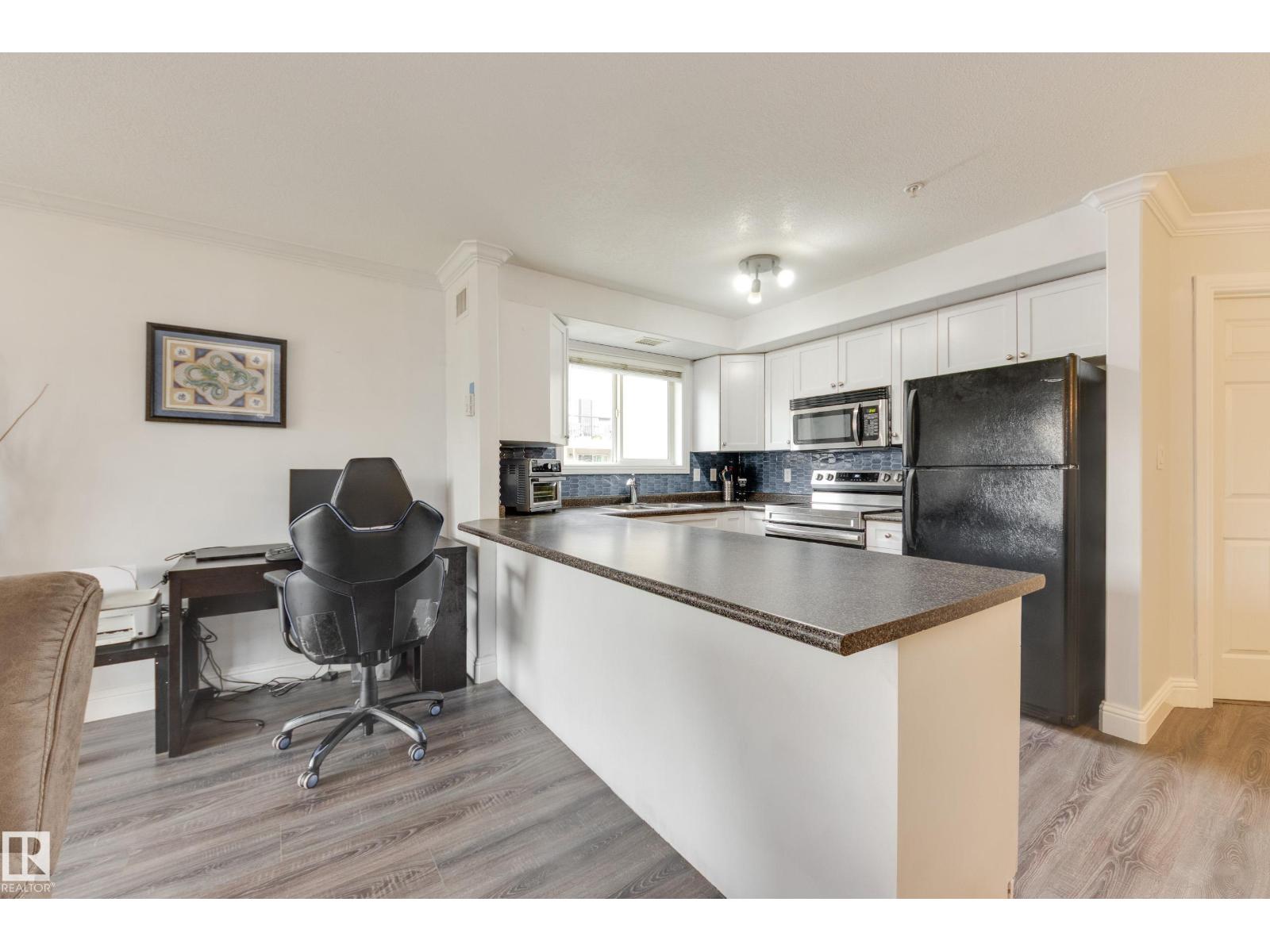 #307 13005 140 AV NW - 25