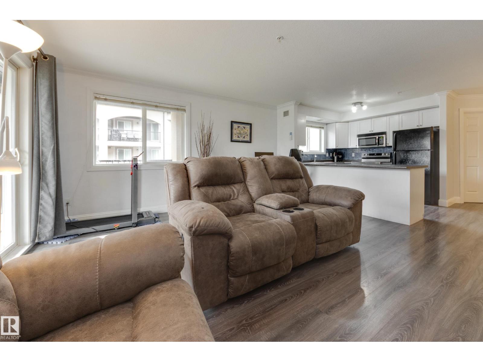 #307 13005 140 AV NW - 19