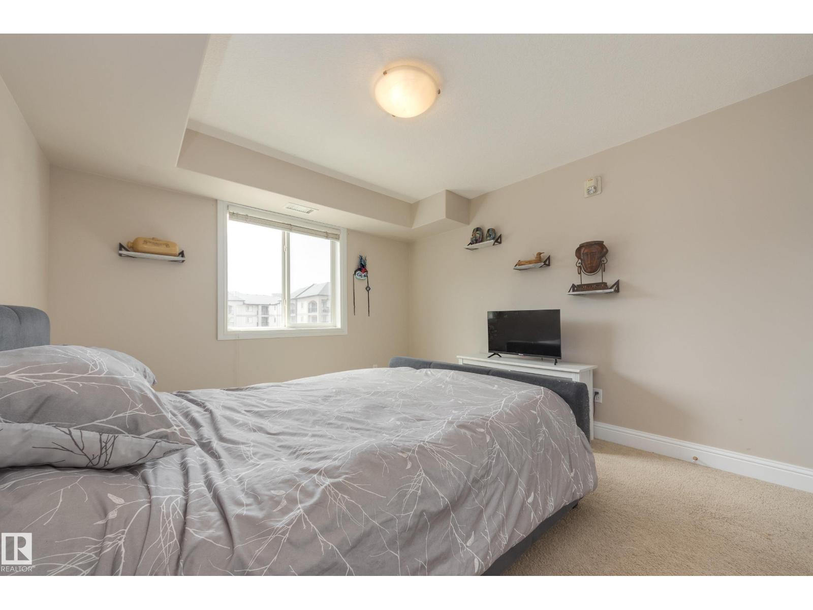 #307 13005 140 AV NW - 47