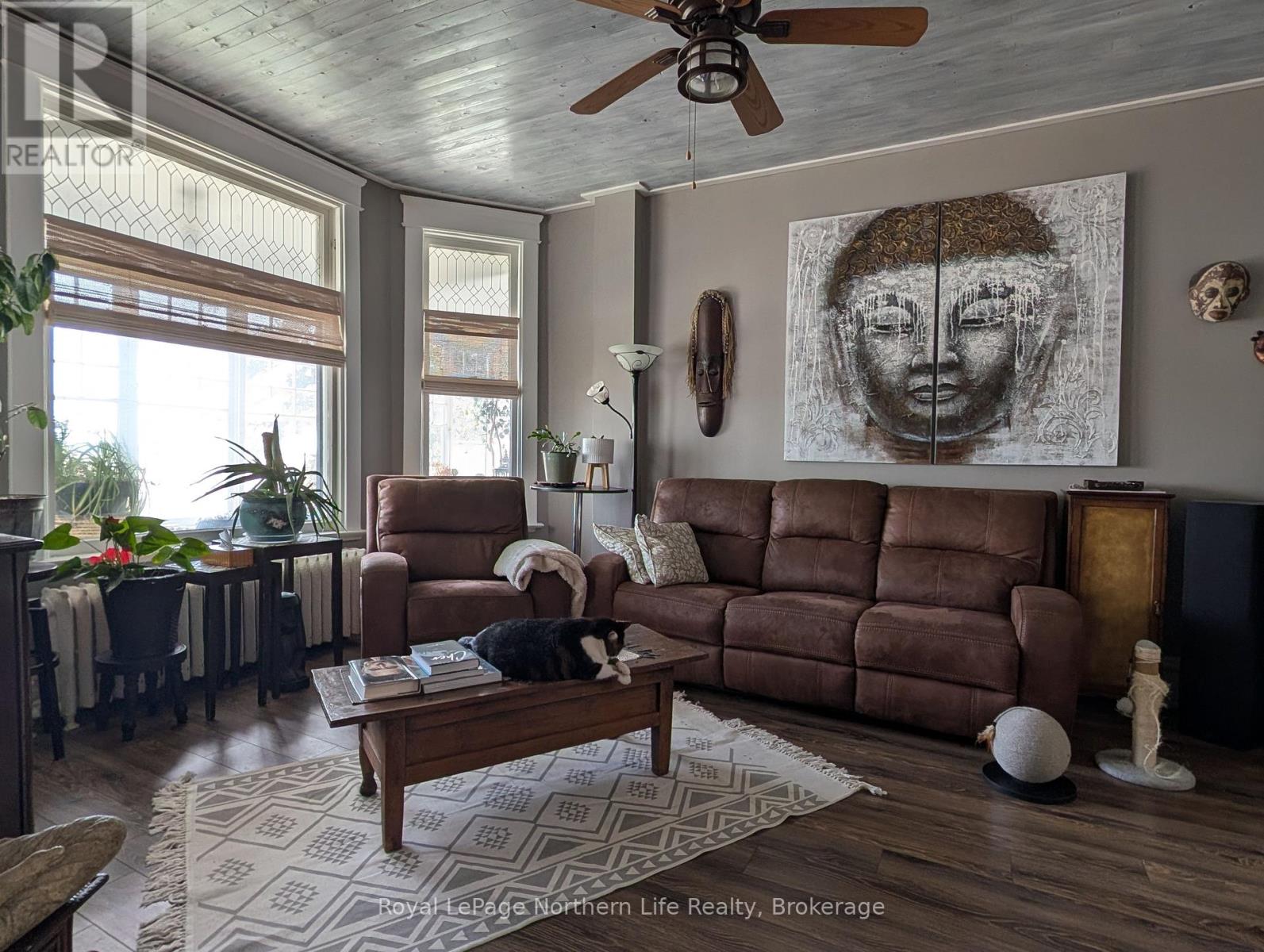 758 LAKE SHORE ROAD - 14