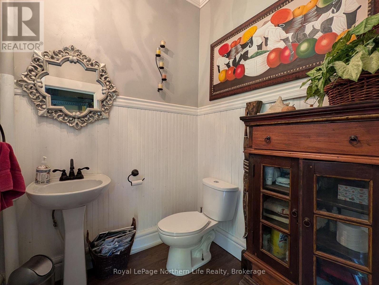 758 LAKE SHORE ROAD - 26