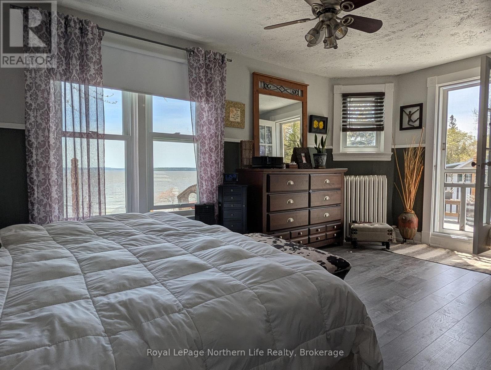 758 LAKE SHORE ROAD - 29